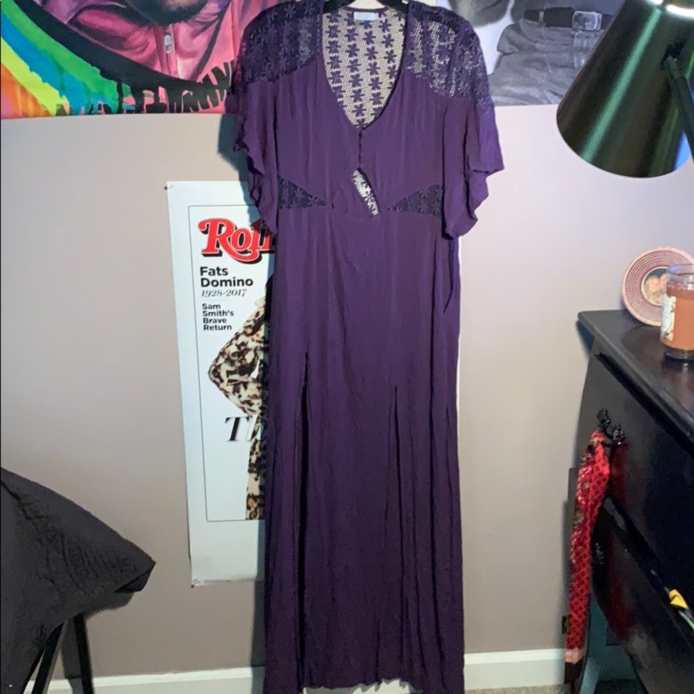 TOBI Lacy Maxi Dress